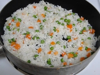 Bezelyeli Havuçlu Pilav Tarifi ve Malzemeleri